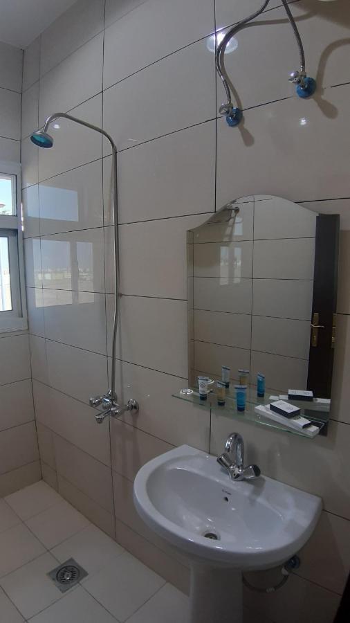 Al Rawda Furnished Units Aparthotel Tabuk Exterior foto